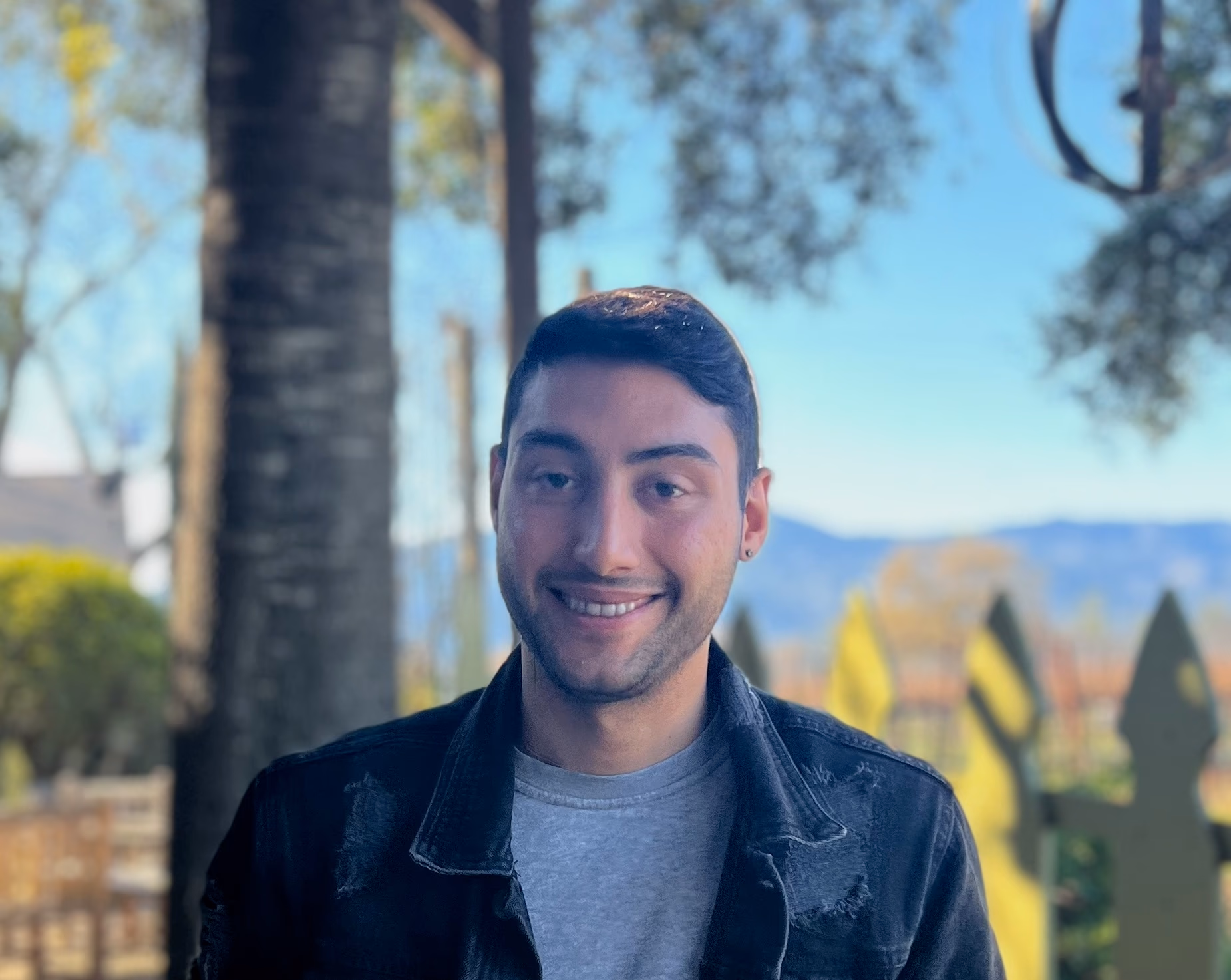Daniel Tabrizian